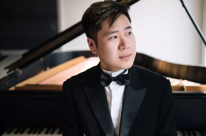 7月13日艺术大观:我的祖国——青年钢琴家黄若愚独奏音乐会